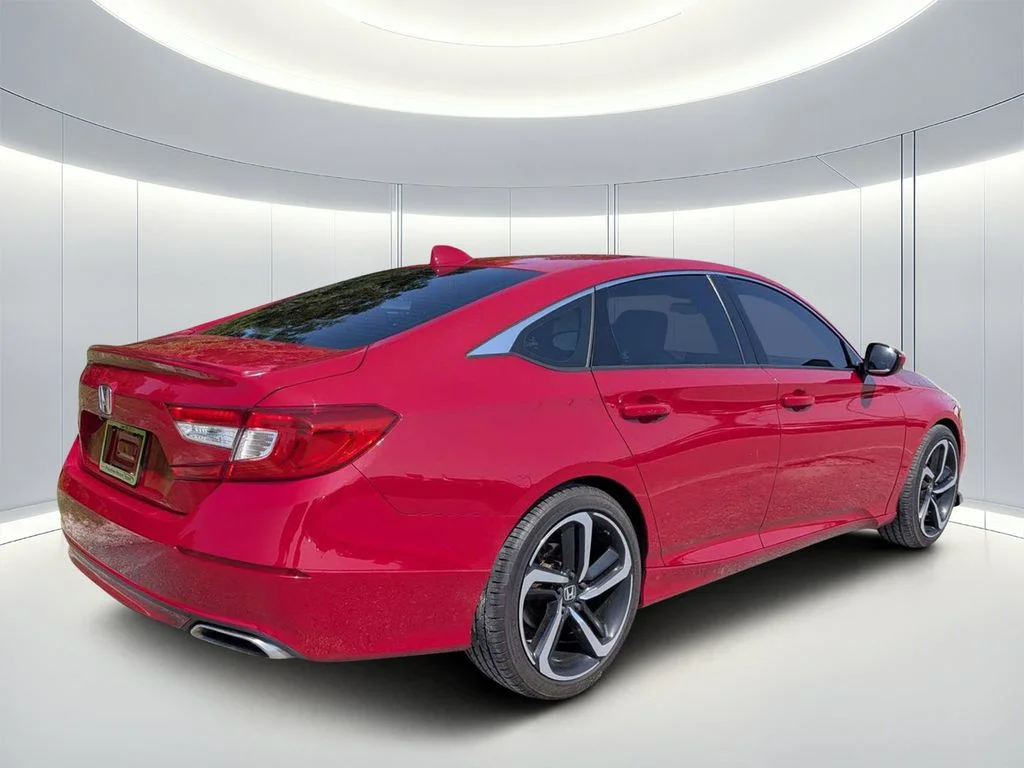 Used 2020  Honda Sport image 4