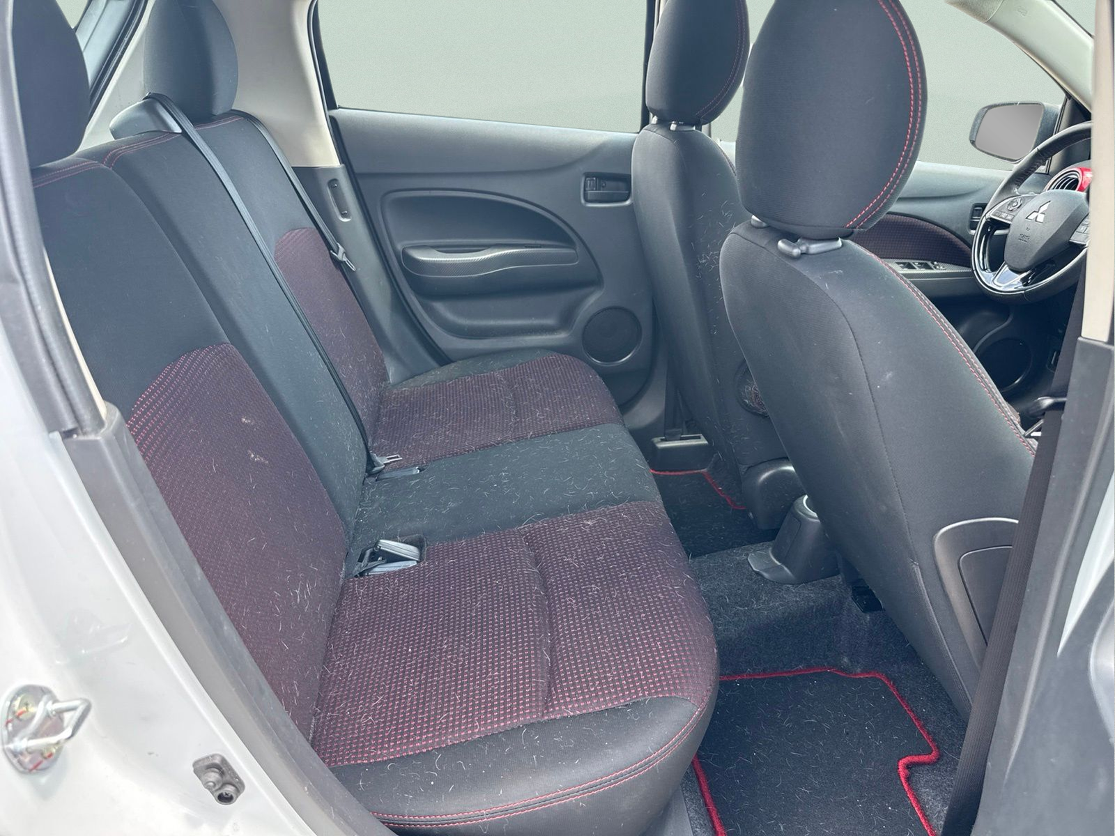 Used 2023  Mitsubishi Black Edition image 27