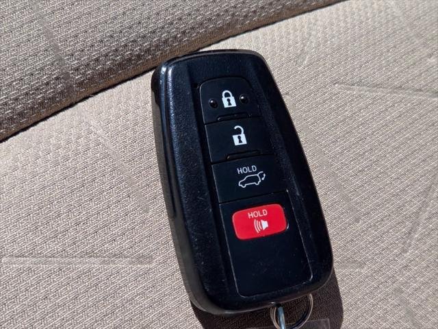 Certified Used 2020 MIDNIGHT BLACK METAL Toyota  image 34