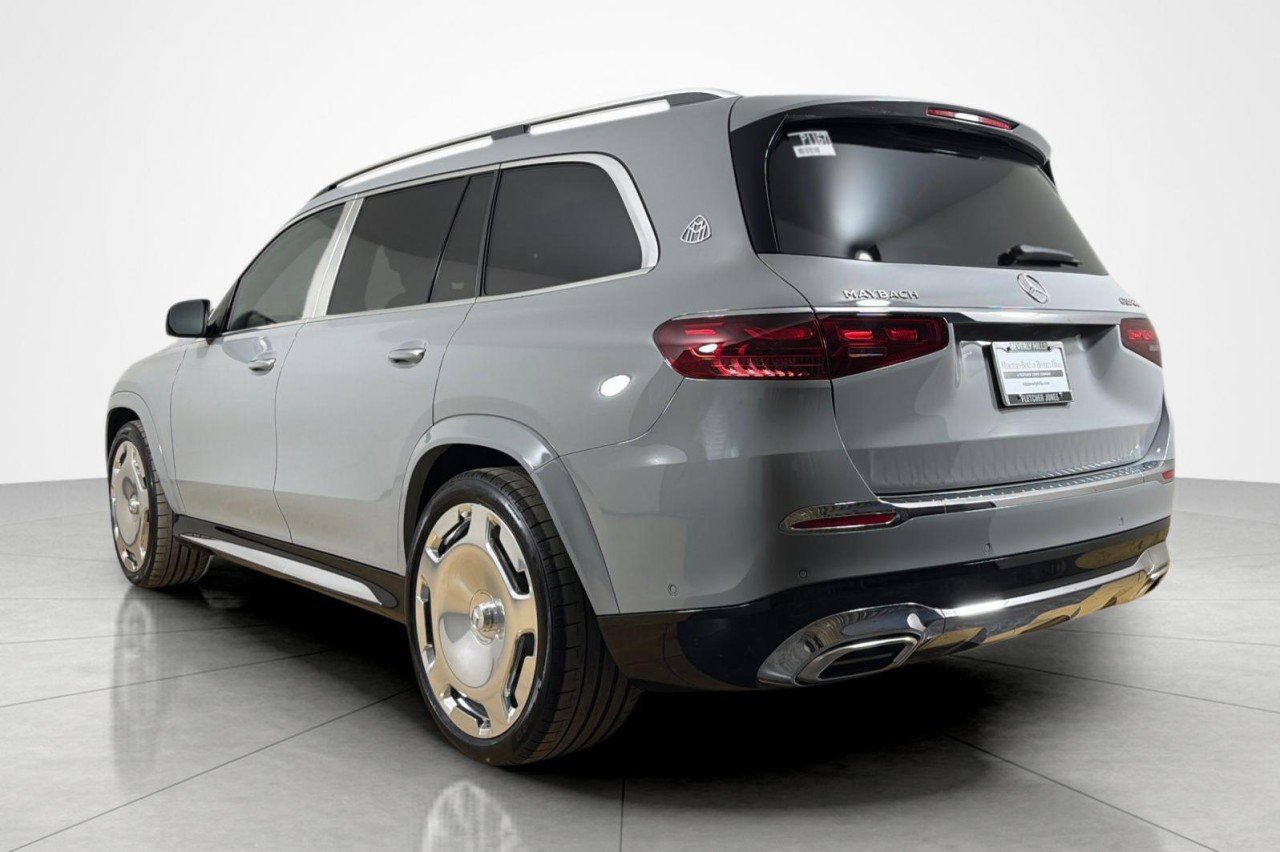 Certified Used 2025 MANUFAKTUR Alpine Grey Mercedes-Benz Maybach GLS 600 image 3