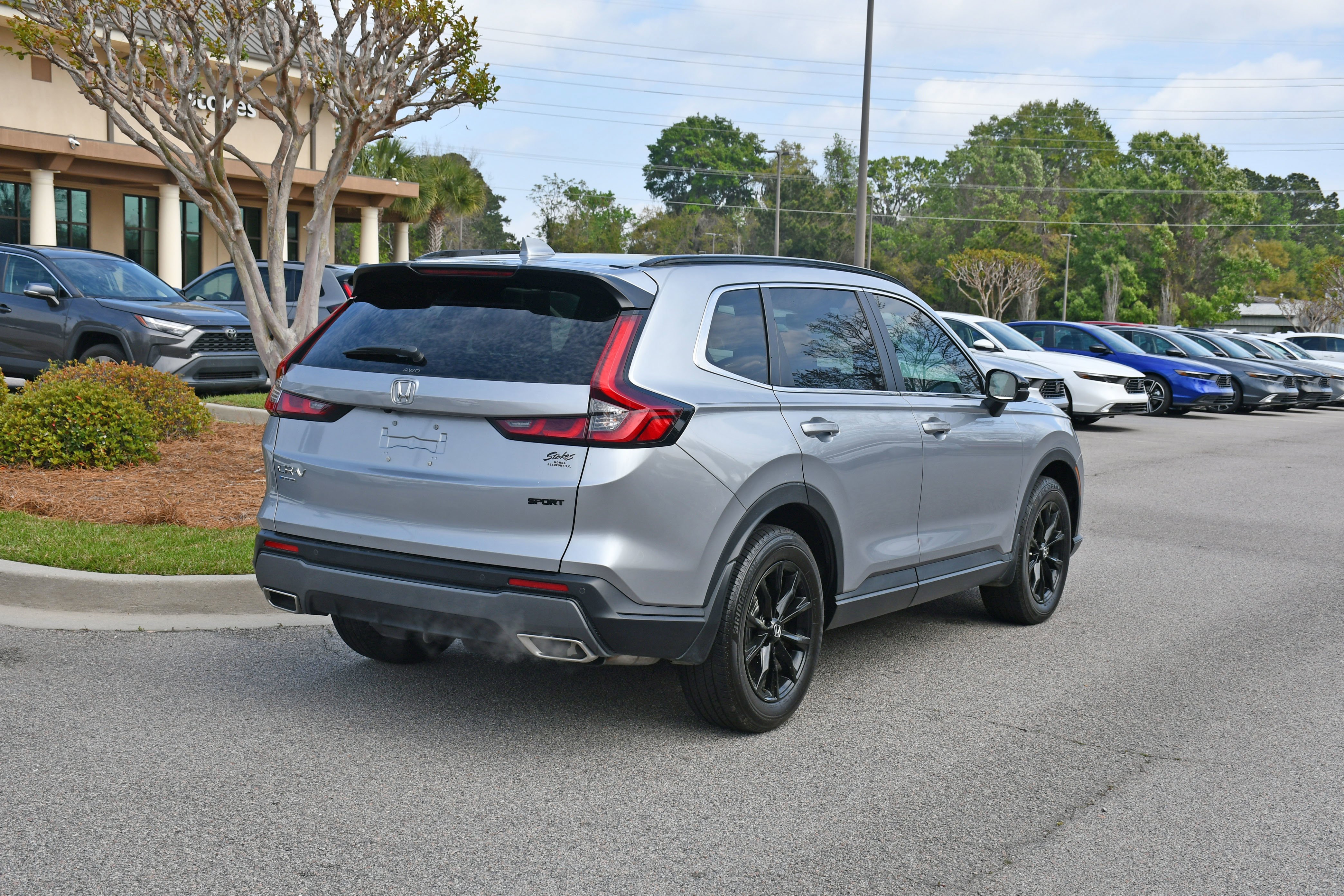 Used 2024 Silver Honda Sport-L image 3