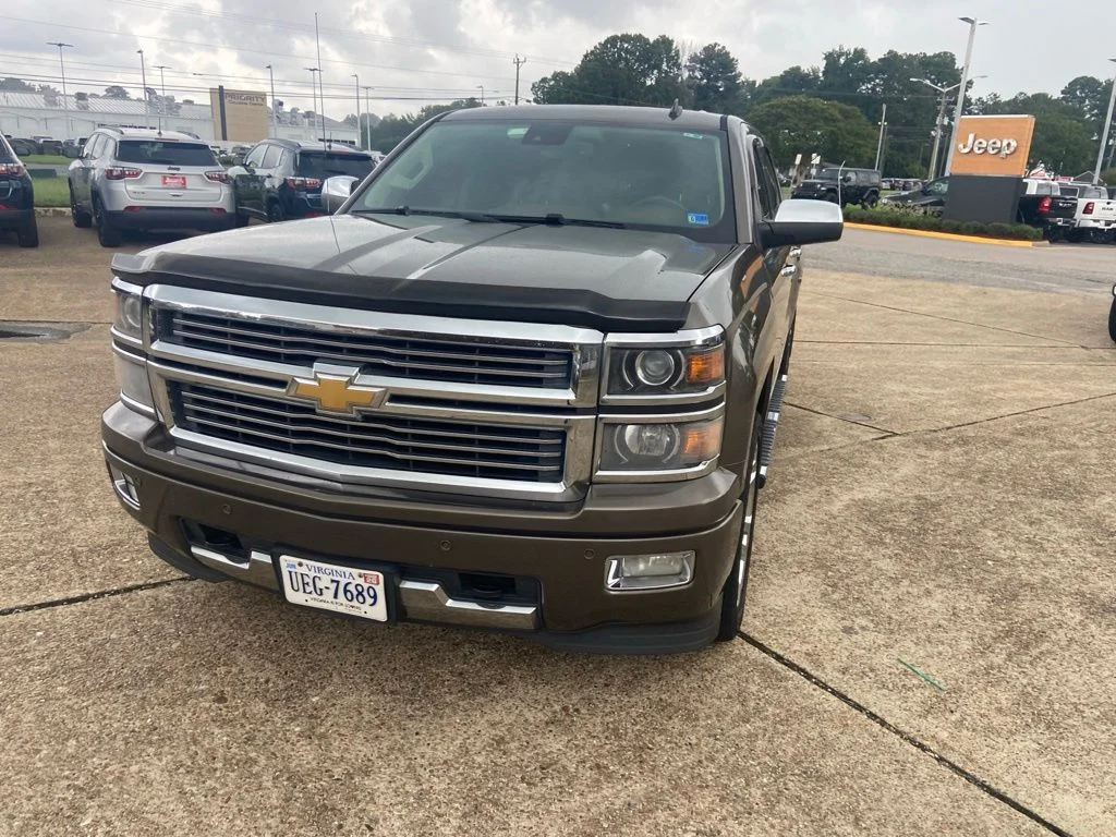 Used 2014 Brown Chevrolet High Country image 3