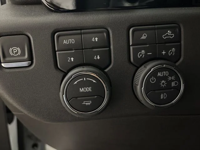 Used 2024 Summit White Chevrolet ZR2 image 23