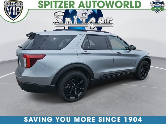2024 Ford Explorer ST-Line