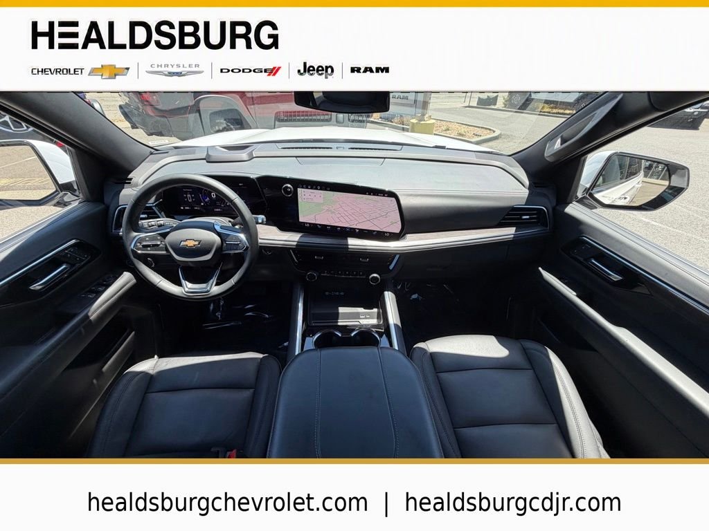 Used 2025 White Chevrolet LT image 15