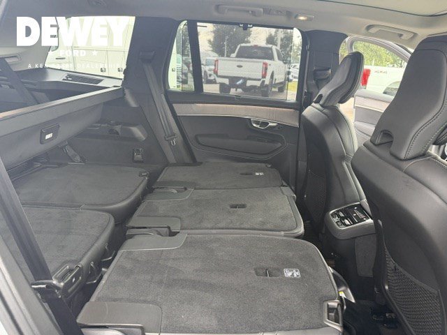 Used 2026 Gray Metallic Volvo Ultra Dark Theme image 39