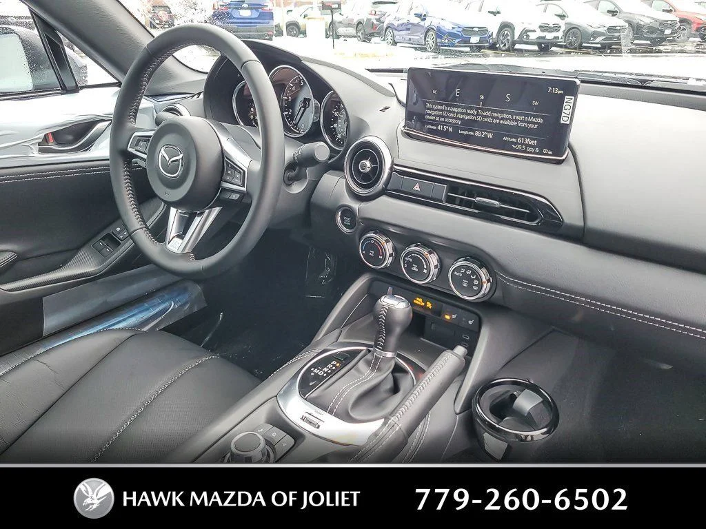 Used 2025 Deep Crystal Blue Mica Mazda Grand Touring image 12