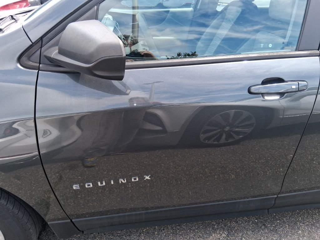Used 2019 Gray Chevrolet LS image 9