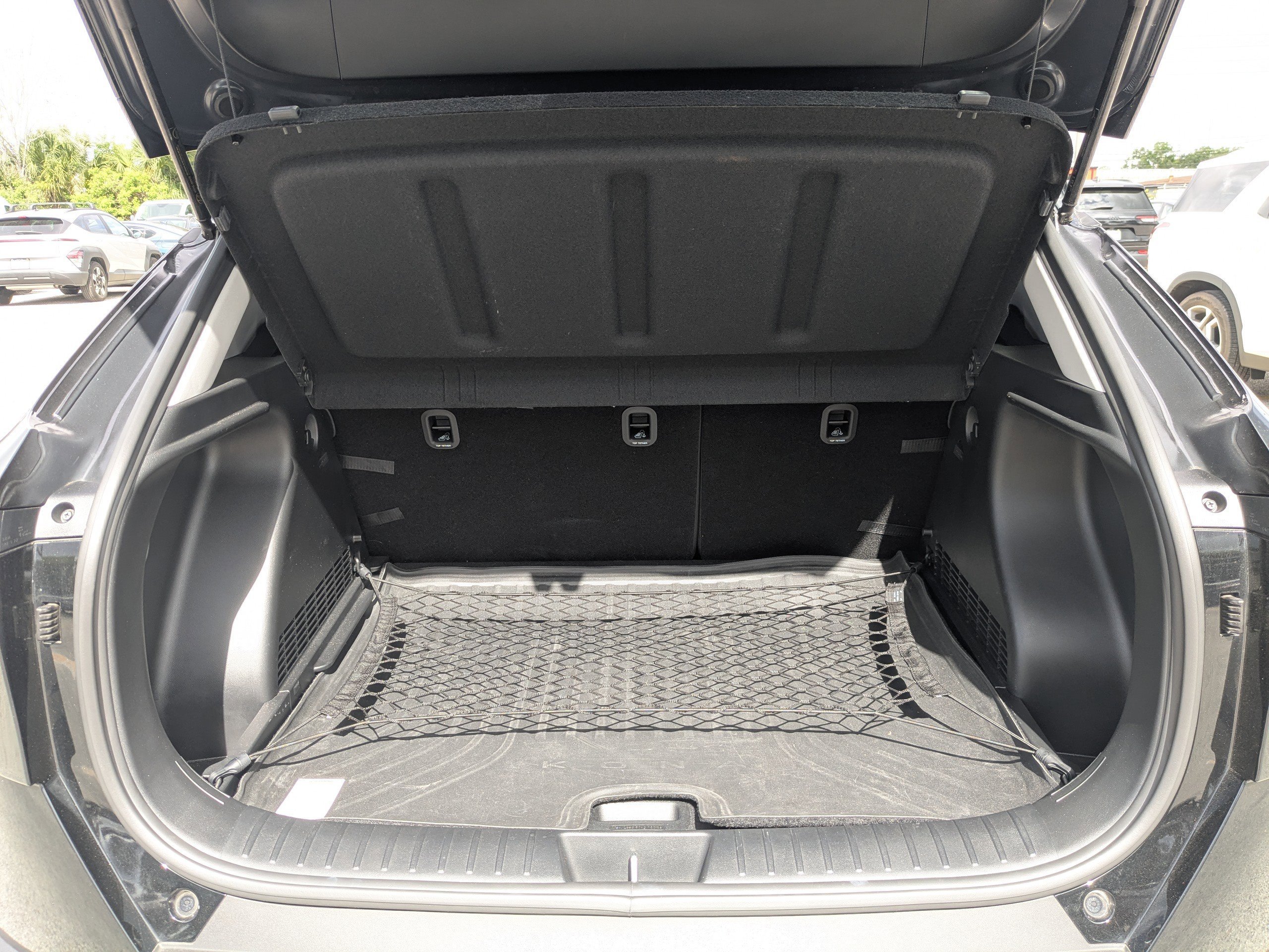 Used 2025 Abyss Black Pearl Hyundai SEL Convenience image 14
