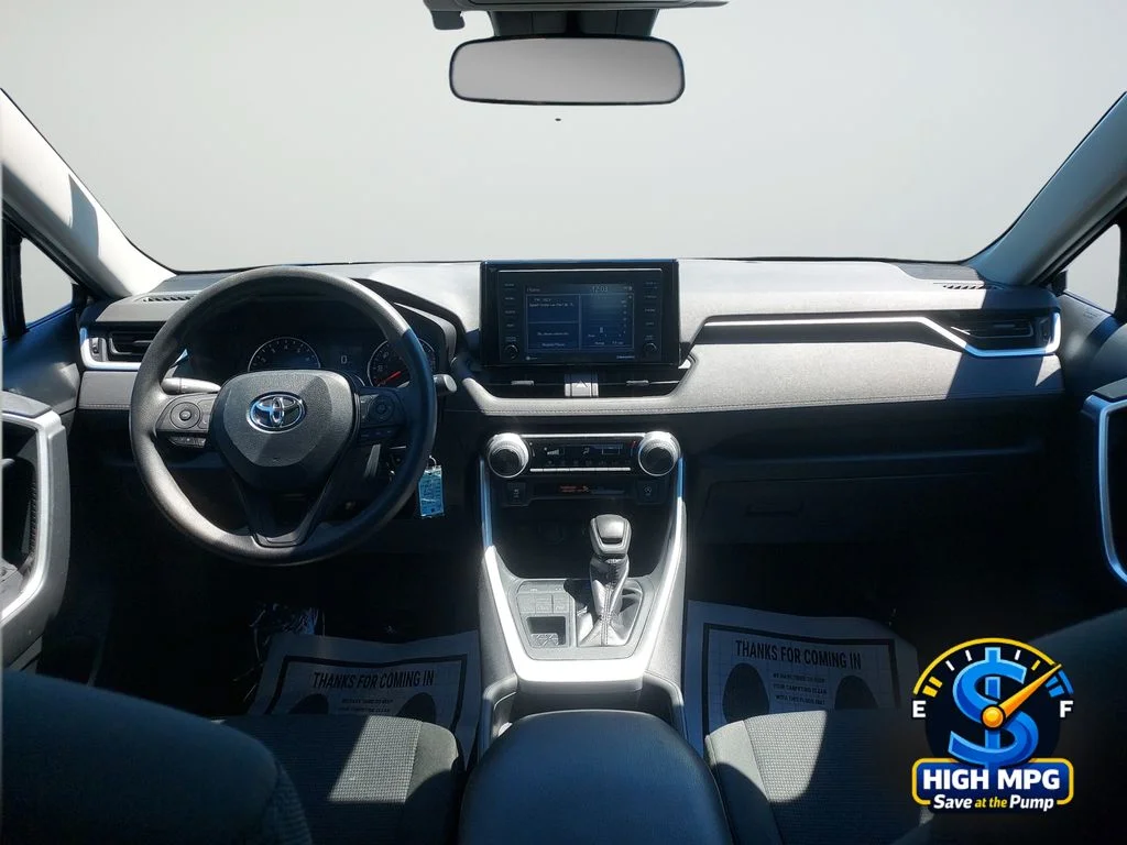 Used 2020 Gray Toyota LE image 29