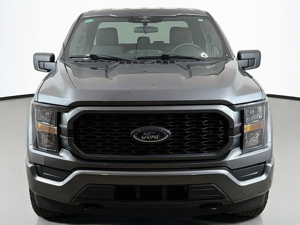 Used 2023 Carbonized Gray Metallic Ford XL image 9