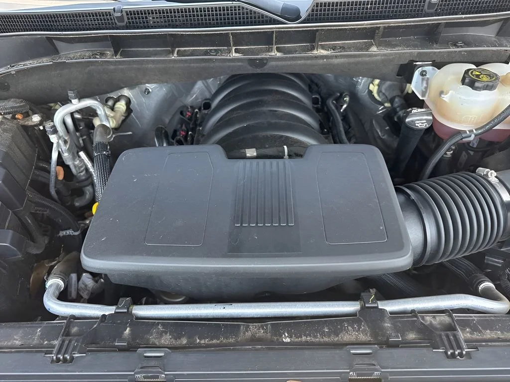 Used 2024 Sterling Metallic GMC Denali image 34