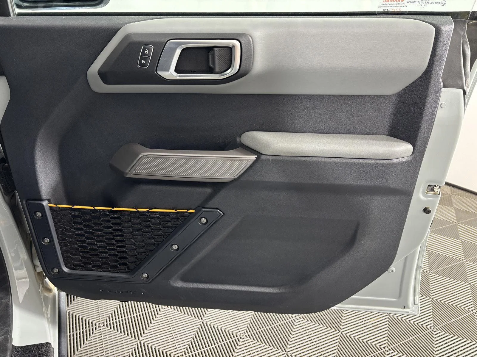Used 2023 Cactus Gray Ford Badlands image 24