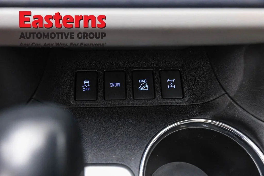 Used 2019 Black Toyota XLE image 21