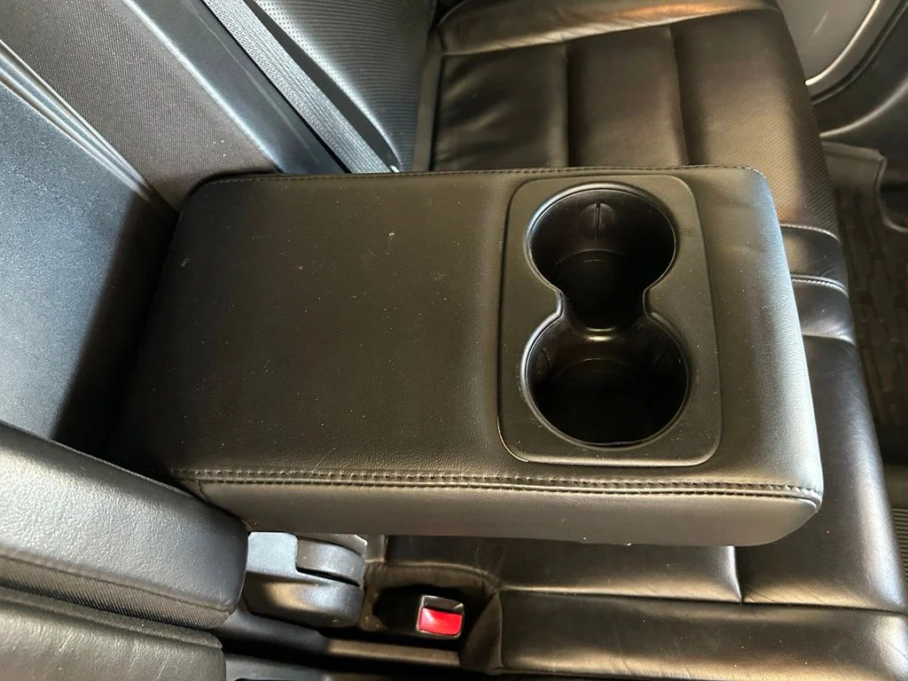 Used 2018 White Jeep Overland image 30