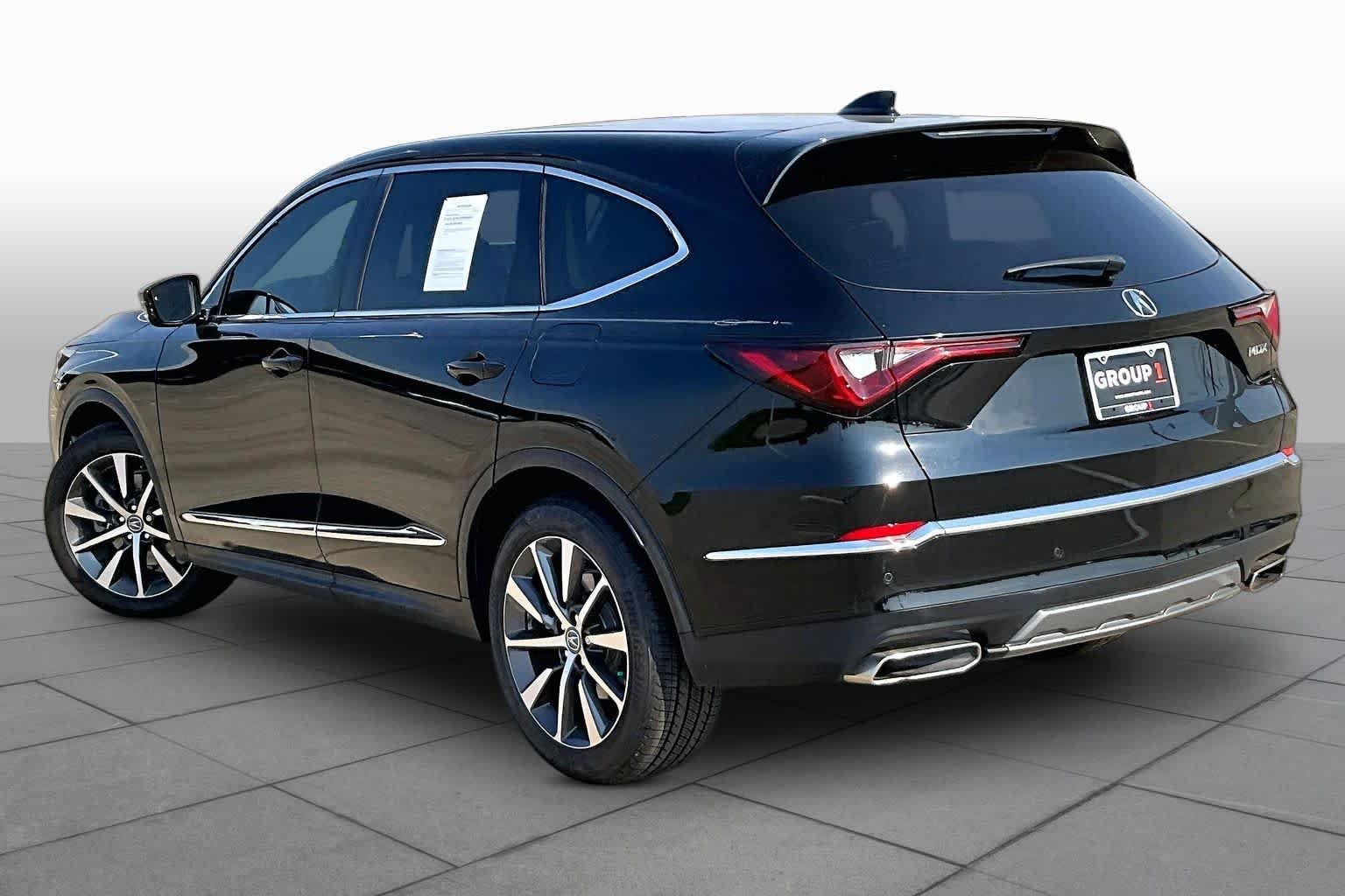 Used 2025 Majestic Black Pearl Acura w/Technology Package image 24
