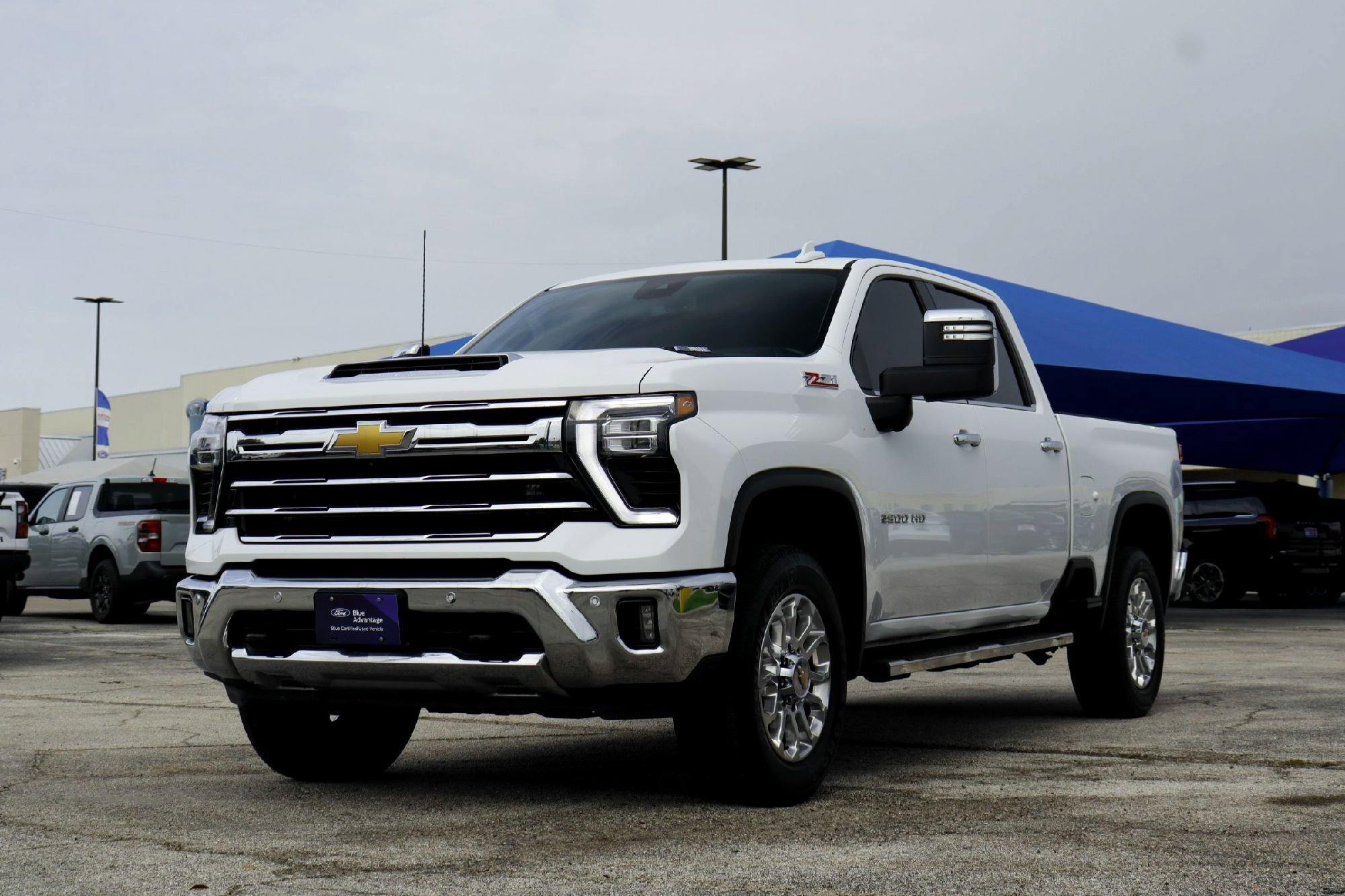 2024 Chevrolet Silverado 2500HD LTZ - Photo 7