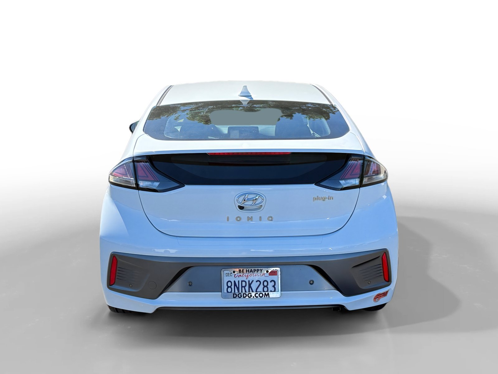 Used 2020 Ceramic White Hyundai Limited image 4