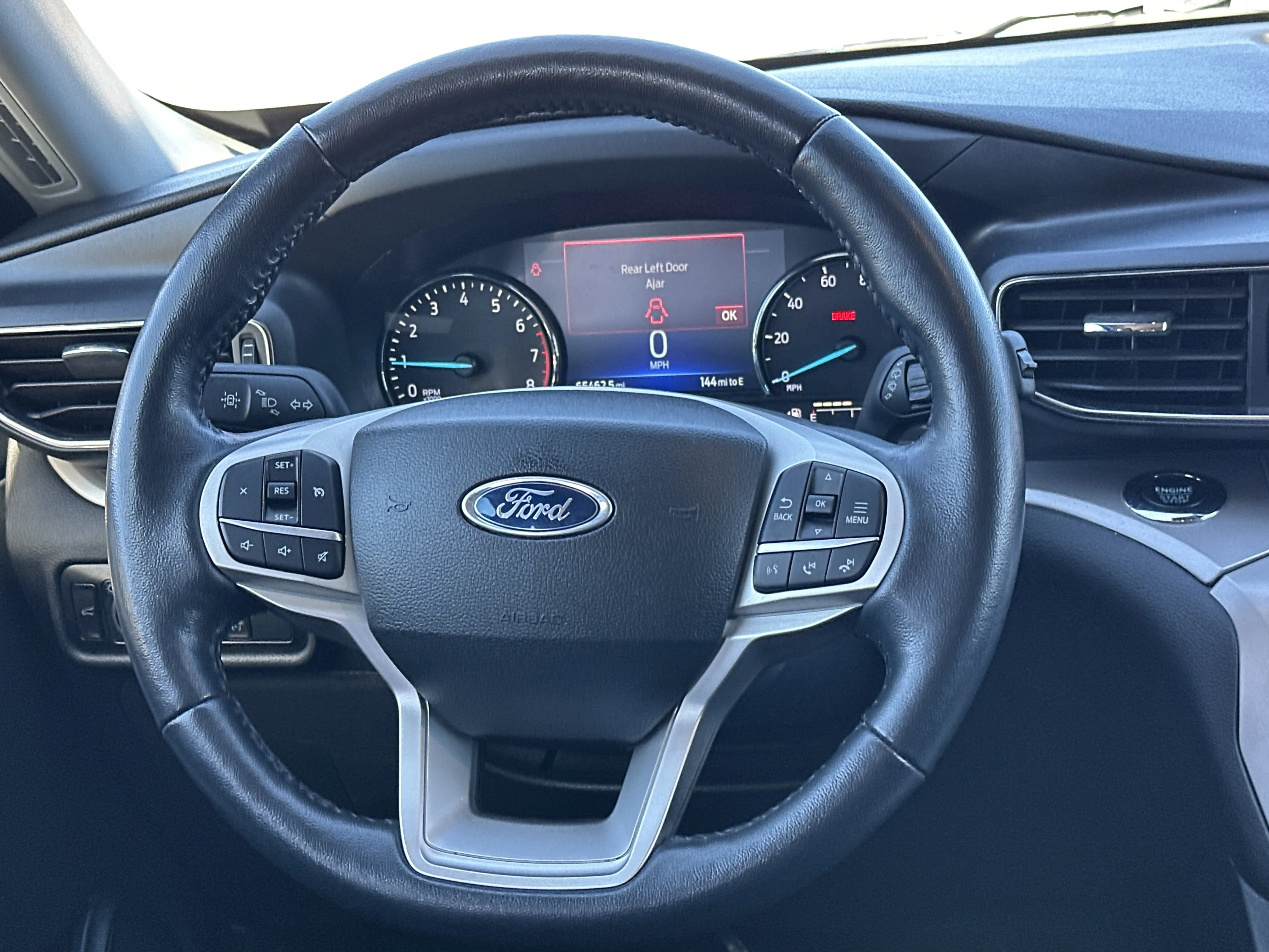2023 Ford Explorer XLT - Photo 24