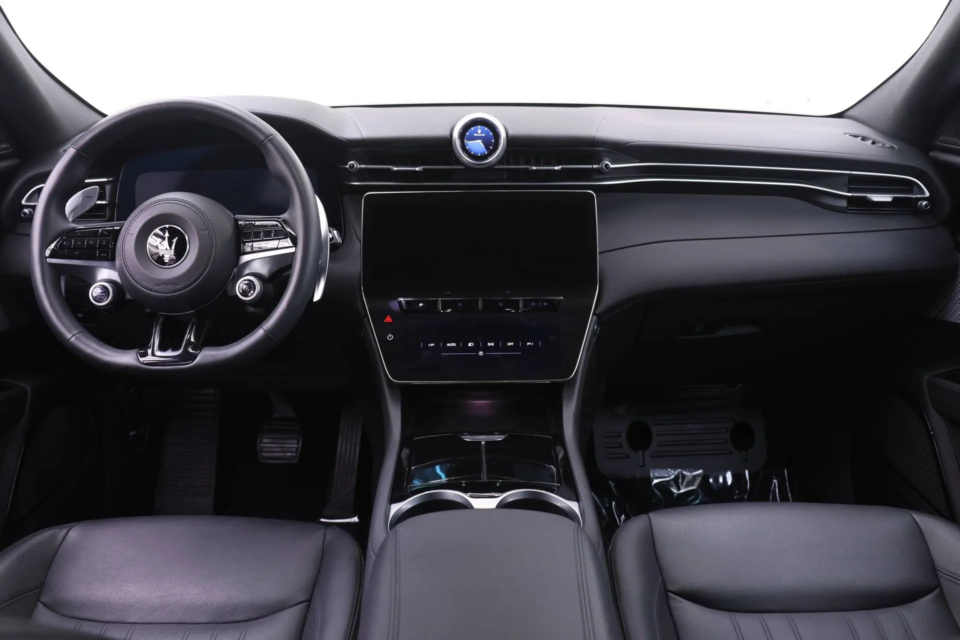 Used 2023 White Maserati Modena image 8