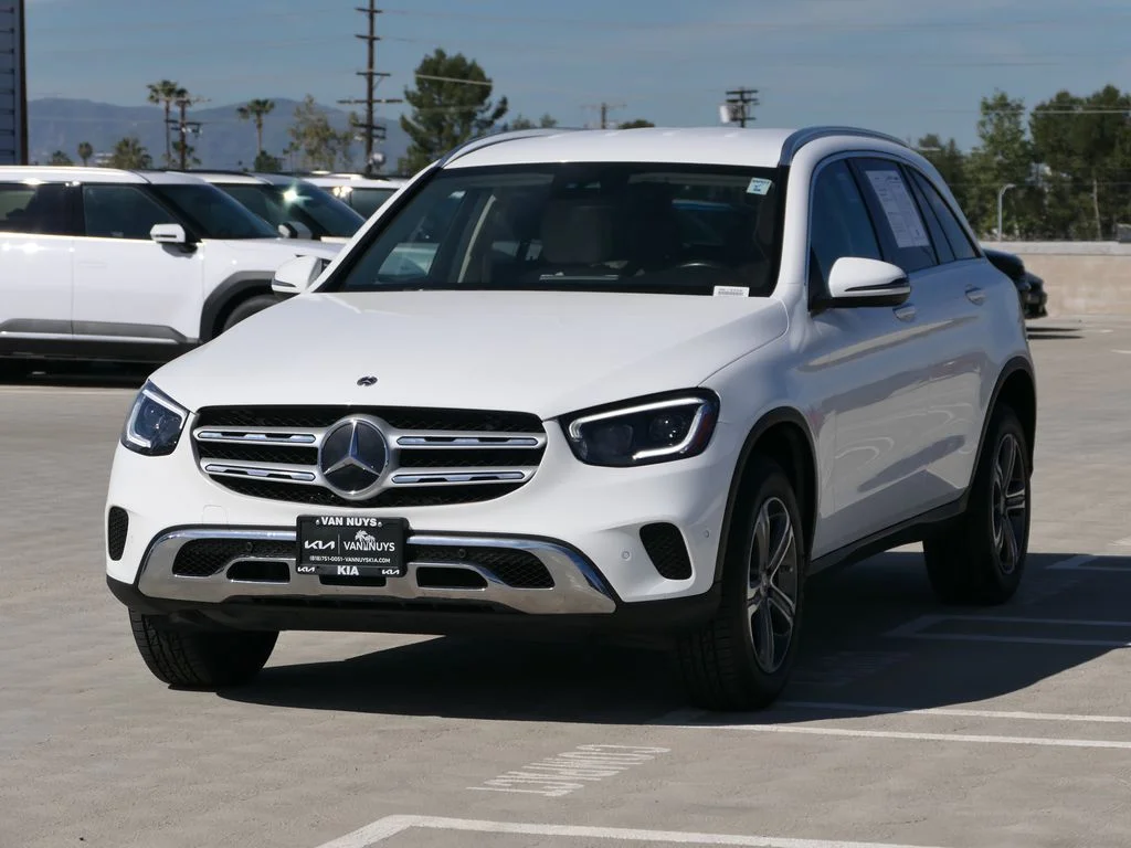 Used 2022 Polar White Mercedes-Benz GLC 300 4MATIC® image 7
