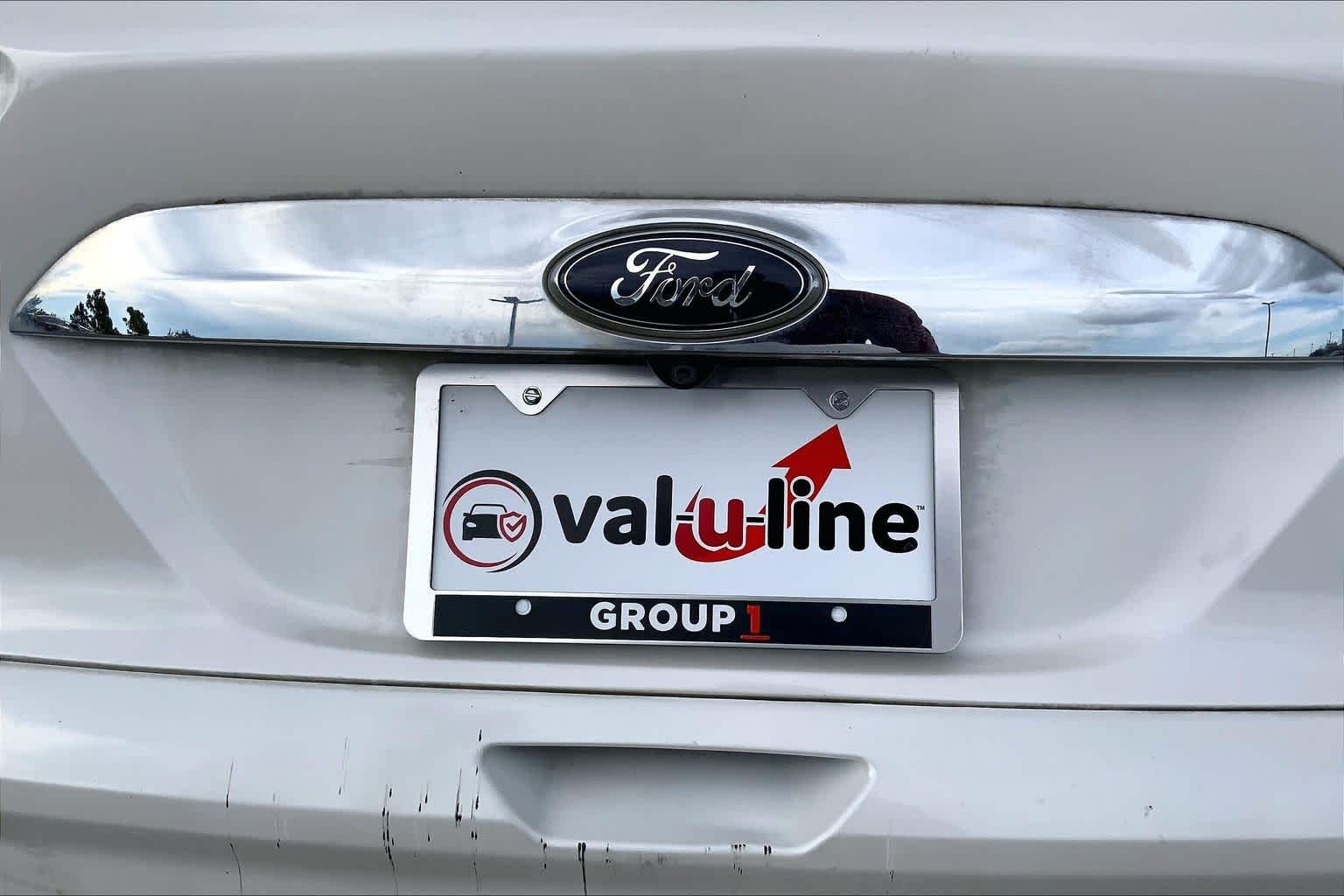 Used 2016 White Platinum Metallic Tri-Coat Ford Titanium image 10