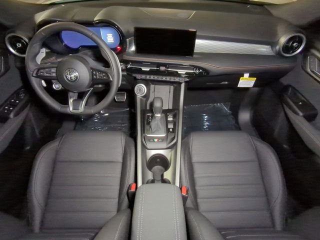 New 2025 Milano White Exterior Paint Alfa Romeo Veloce image 24