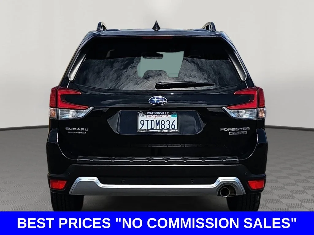Used 2021 Crystal Black Silica Subaru Touring image 4