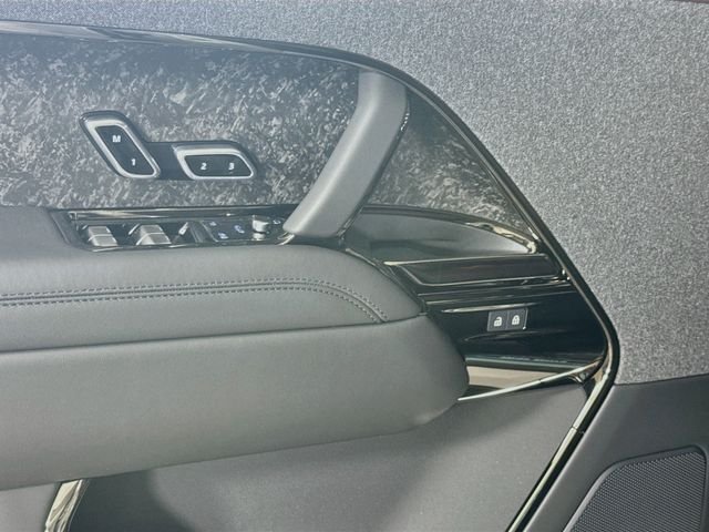 New 2026 Borasco Grey Land Rover Dynamic SE image 20