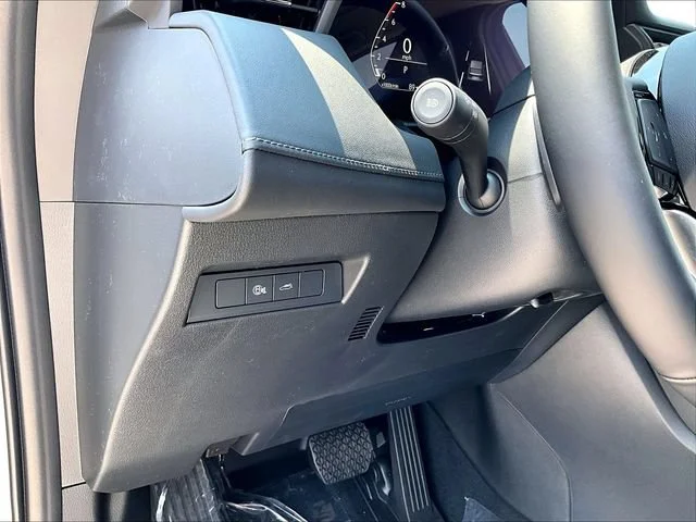 New 2026 Rhodium White Metallic Mazda 2.5 S Premium Plus image 31