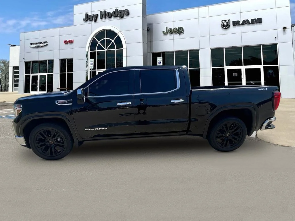 Used 2019 Black GMC SLT image 7