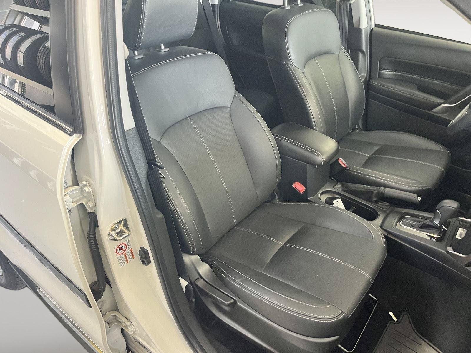 Used 2018 Crystal White Pearl Subaru Touring image 43