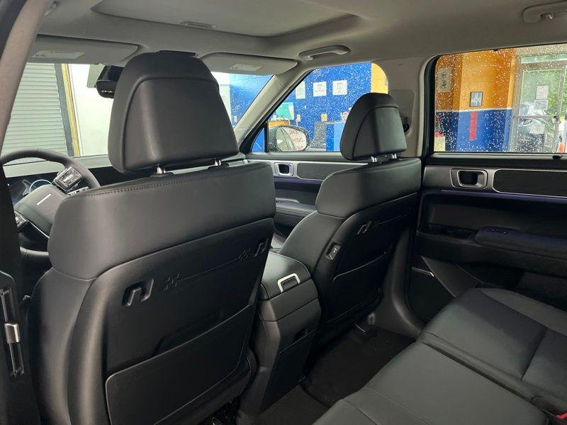 New 2027 Gray Hyundai Limited AWD image 16