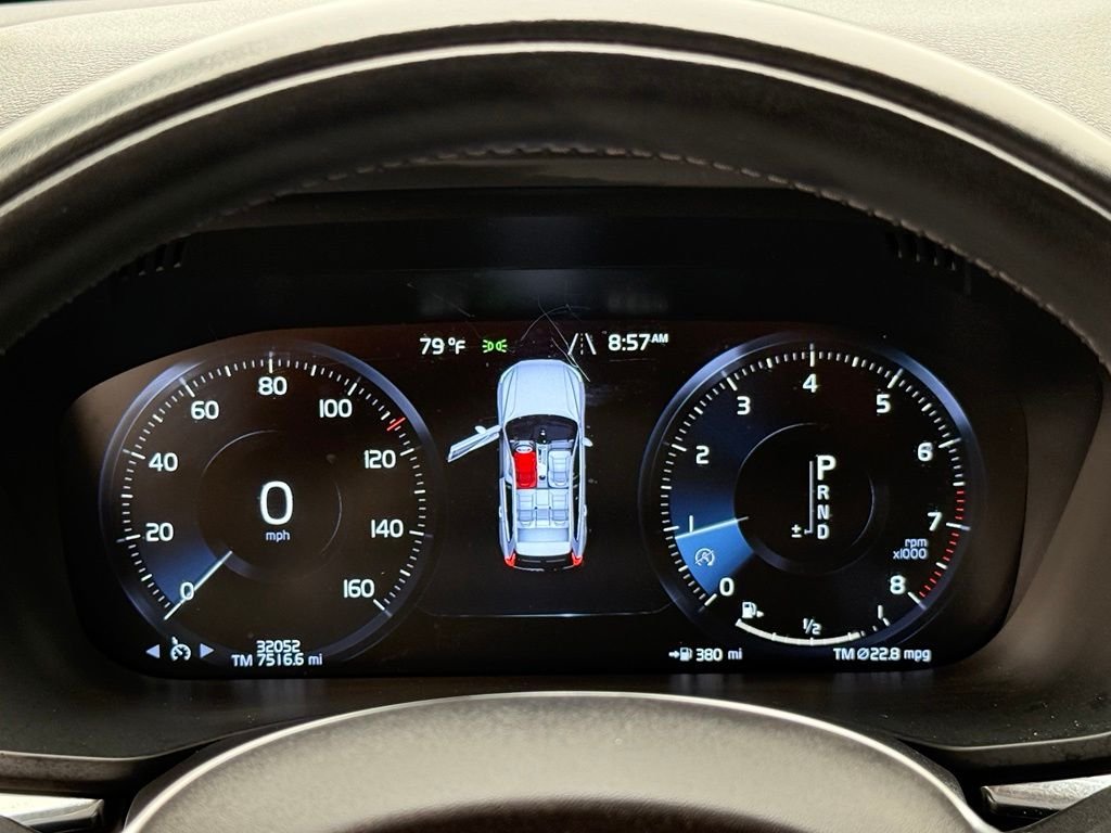 Used 2021 Gray Volvo T5 Momentum image 14