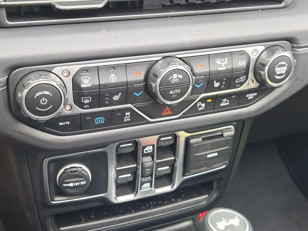 Certified Used 2025 Gray Jeep Sahara 4xe image 24