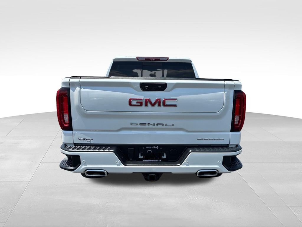 Used 2023 White GMC Denali image 3