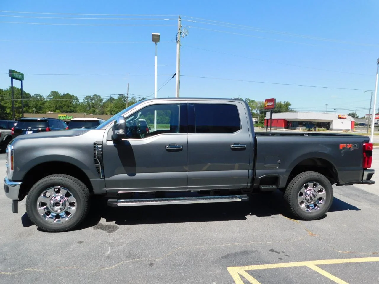 New 2027 Carbonized Gray Metallic Ford F-250® Lariat® image 5