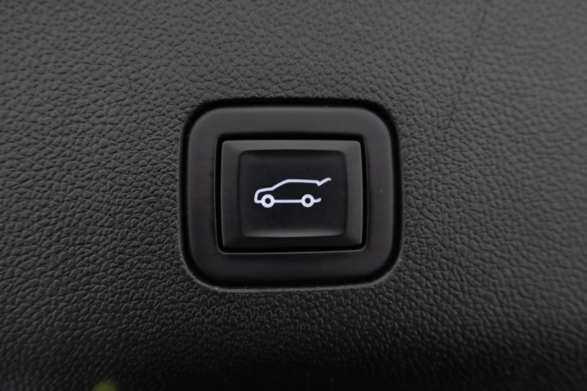 Used 2022 Black Chevrolet LT image 43