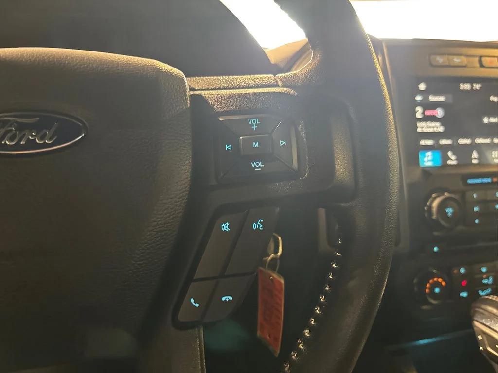 Used 2018 Shadow Black Ford XLT image 37