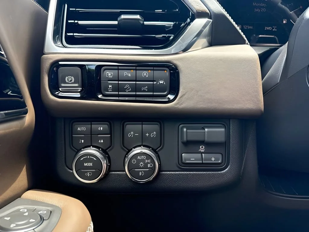 New 2026 Onyx Black GMC Denali Ultimate image 29