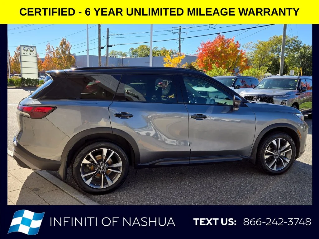 Certified Used 2024 Gray INFINITI LUXE image 15