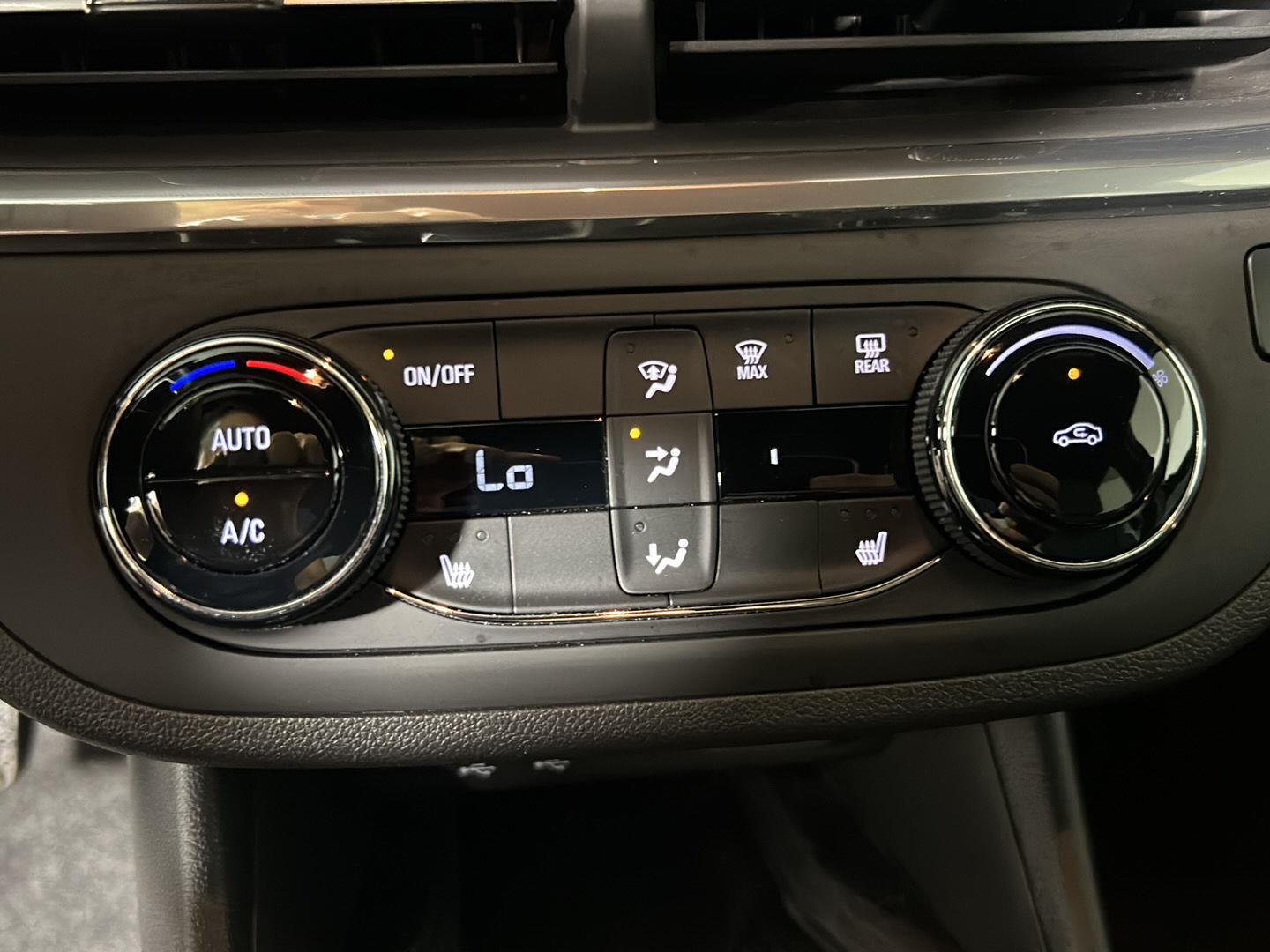 Used 2024 Cinnabar Metallic Buick Preferred image 20