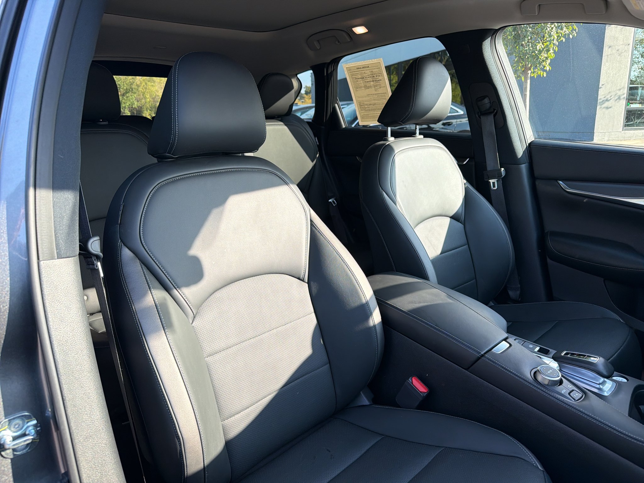 Used 2023 Graphite Shadow INFINITI LUXE image 3