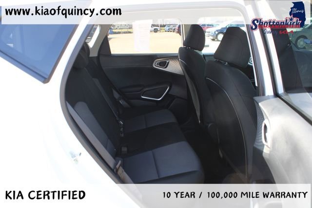 Used 2024 White_pearl Kia LX image 14