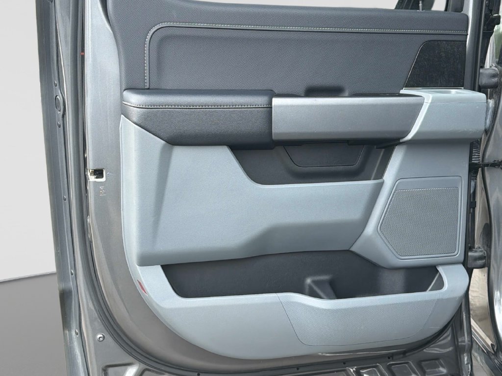 Used 2022 Gray Ford XLT image 13
