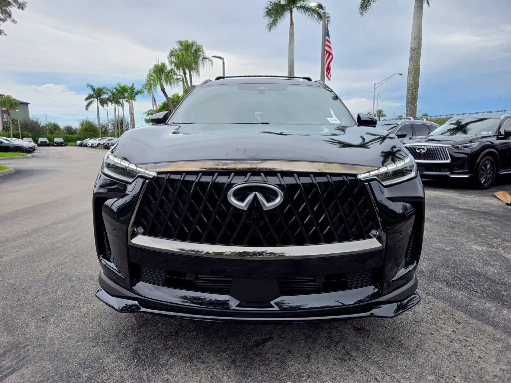 Used 2026 Black INFINITI SPORT image 8