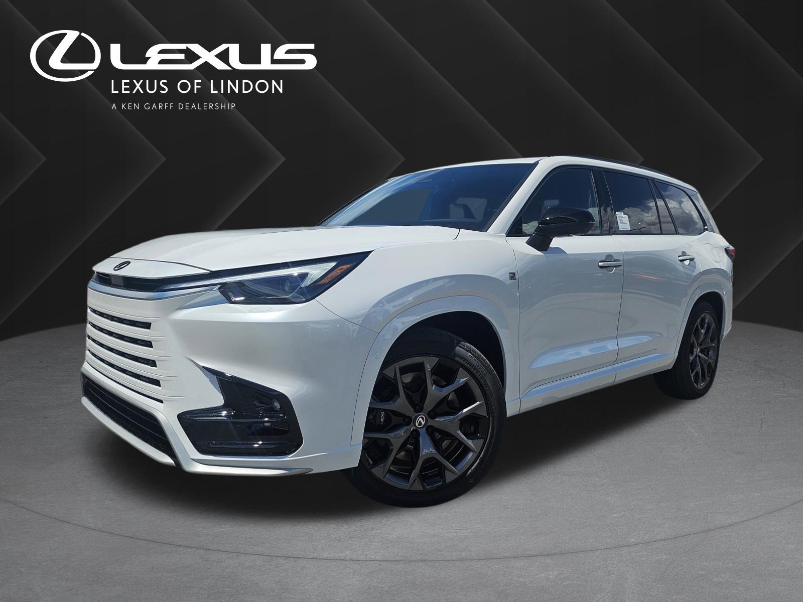 2026 Lexus TX 500h's photo