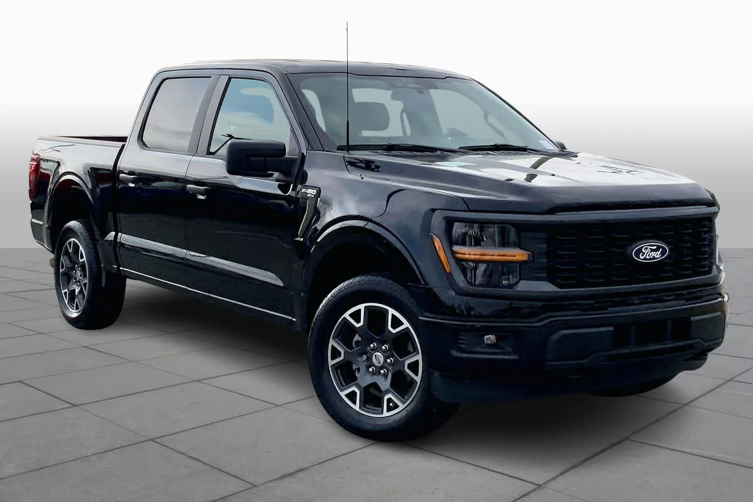 Used 2025 Agate Black Ford STX image 5
