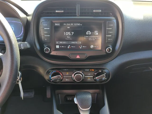 Used 2024 Red Kia LX image 9