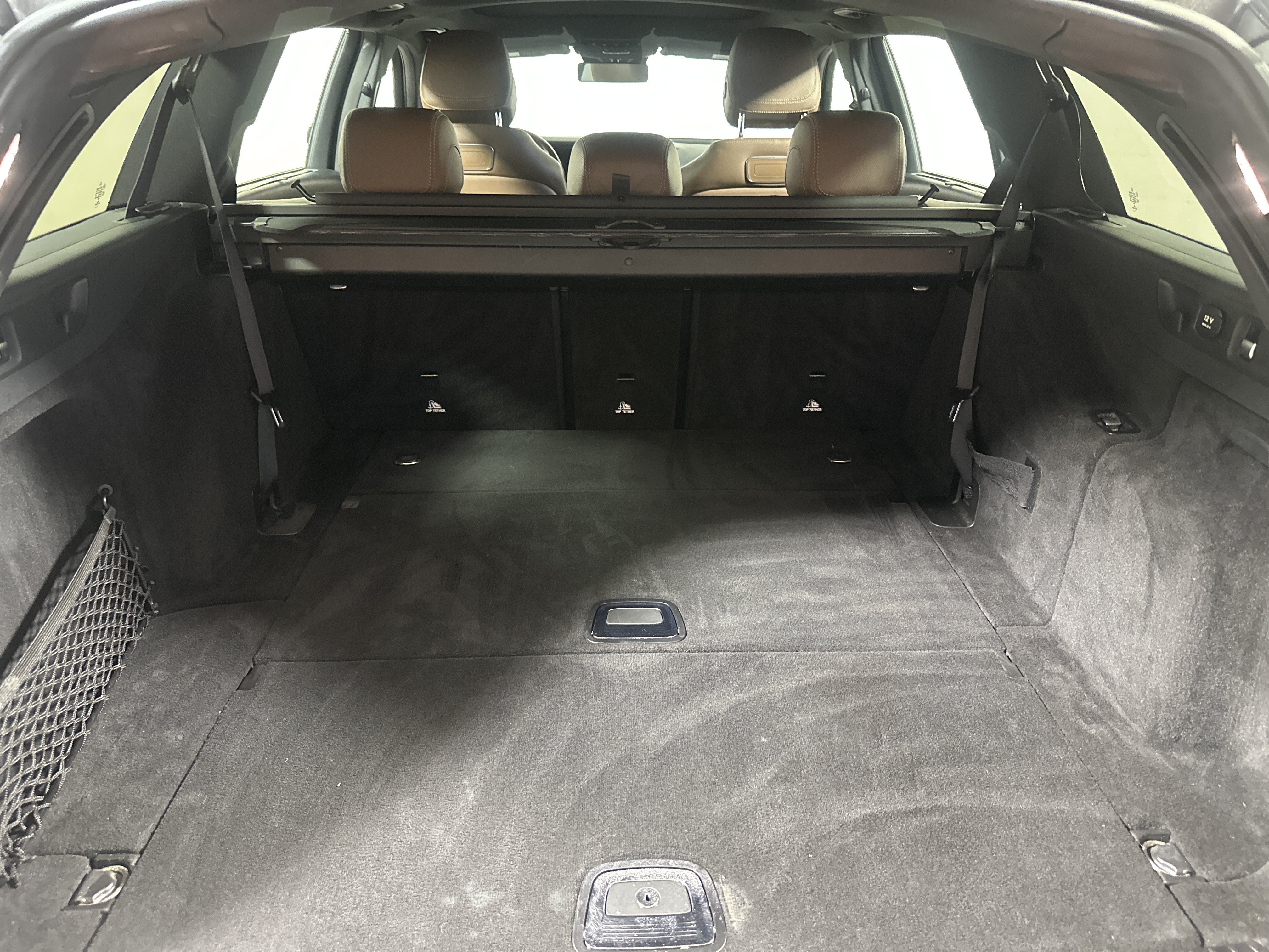 Used 2018  Mercedes-Benz E 400 image 24